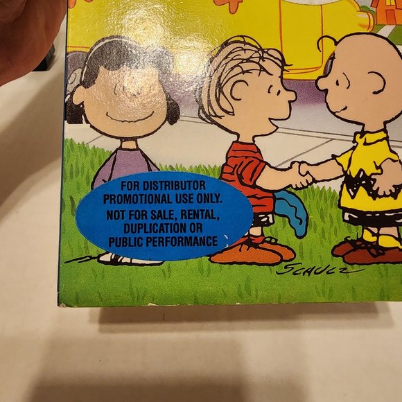 Is This Goodbye, Charlie Brown? RARE 1996 Screening VHS Cassette Tape - Picture 9 of 12